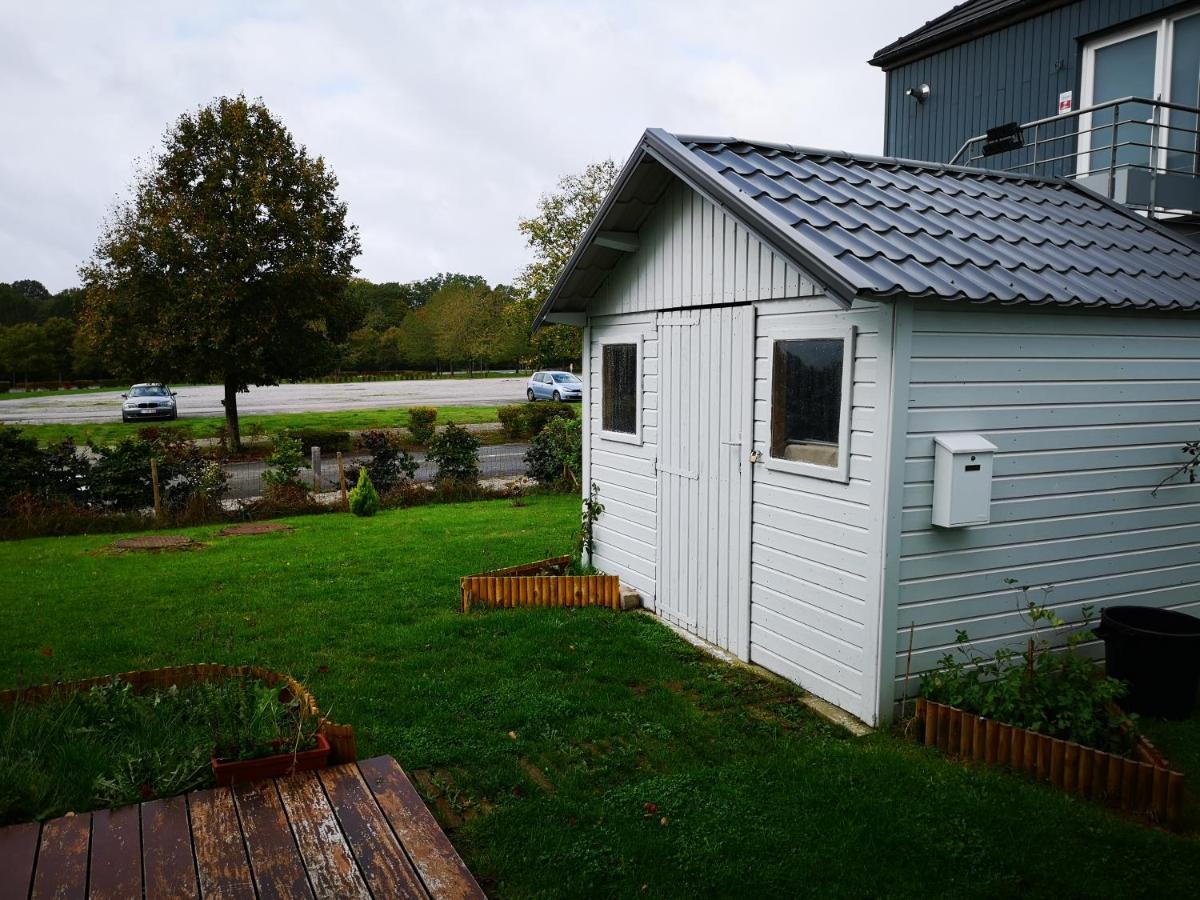 Bungalow Du Lac Froidchapelle Luaran gambar